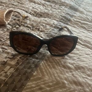 Tory Burch Black Sunglasses with Dark Brown Lenses